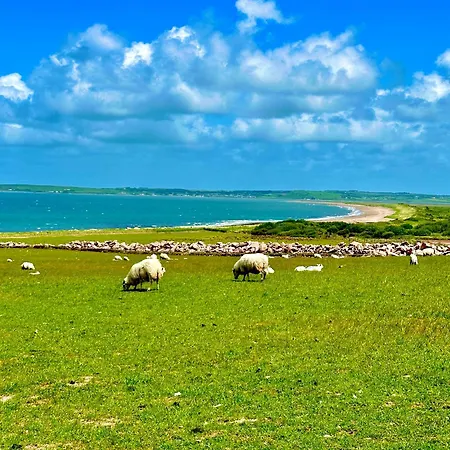 Railway לינה וארוחת בוקר